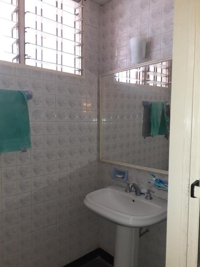 Habitación En Peatonal Mes De Noviembre 4000 Pesos La Noche Habitación en casa particular Concordia